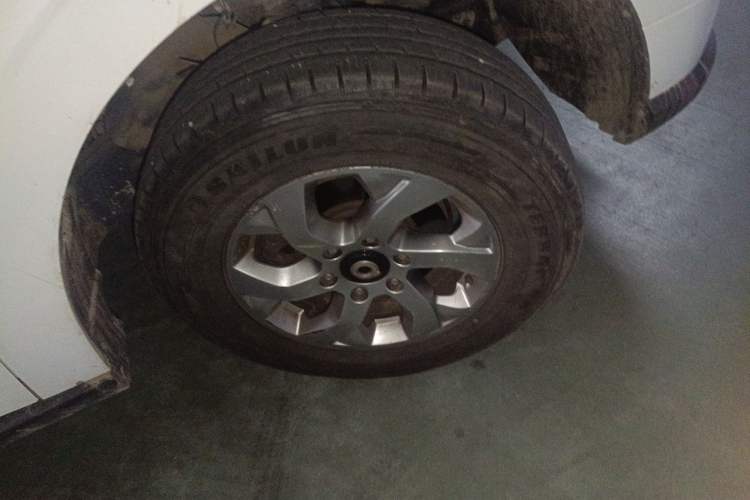 Used Great Wall Poer 2021 2.0T Commercial Version Automatic Gasoline Two-Wheel Drive Elite Trim with Long Bed – GW4C20B Right Front Wheel Hub