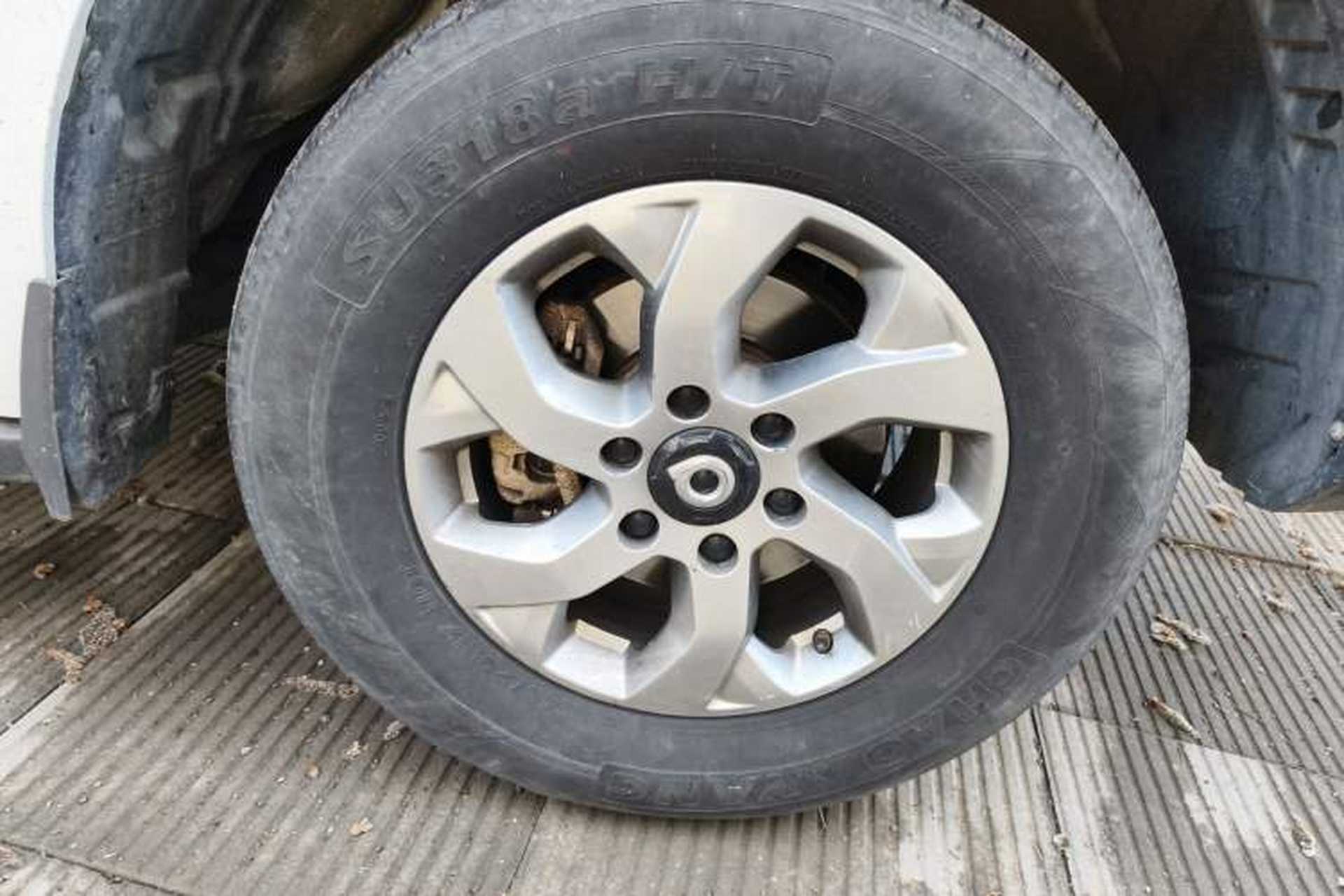 Used Great Wall Poer 2021 2.0T Commercial Version Manual Diesel 4x4 Elite Long-Box GW4D20M Right Front Wheel Hub
