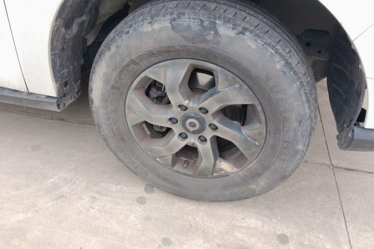Used Great Wall Poer 2021 2.0T Commercial Version Automatic Diesel 4x4 Elite Long-Box GW4D20M Right Front Wheel Hub