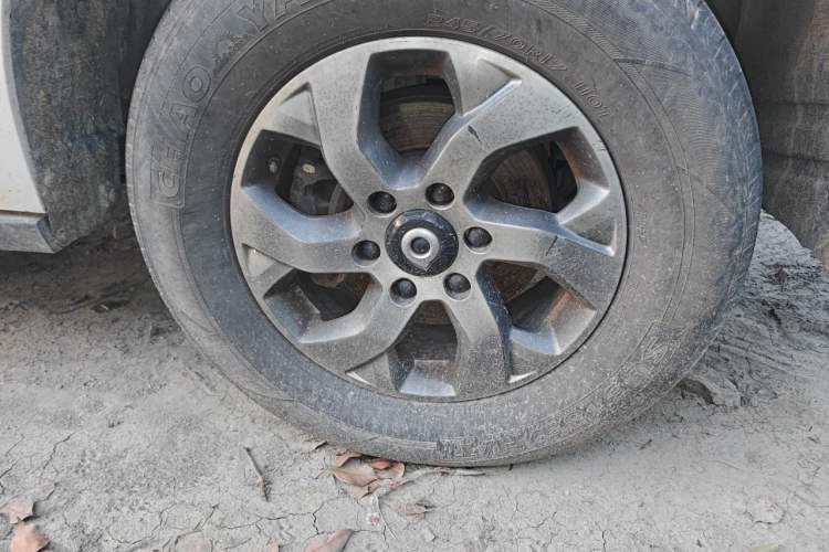 Used Great Wall Poer 2021 2.0T Commercial Version Automatic Diesel 4x4 Elite Long-Box GW4D20M Right Front Wheel Hub