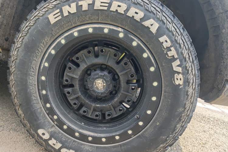 Used Great Wall Poer 2021 2.0T Commercial Version Automatic Diesel 4x4 Elite Long-Box GW4D20M Right Front Wheel Hub
