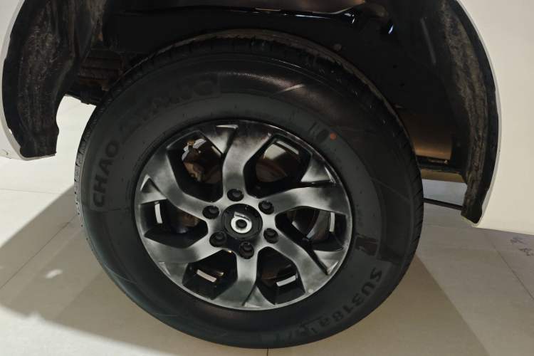 Used Great Wall Poer 2021 2.0T Commercial Version Manual Diesel 4x4 Elite Long-Box GW4D20M Right Rear Wheel Hub