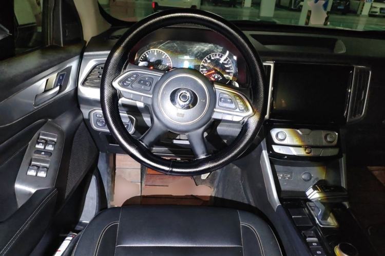 Used Great Wall Poer 2021 2.0T Commercial Version Automatic Diesel Two-Wheel Drive Elite Trim with Long Bed – GW4D20M Steering Wheel