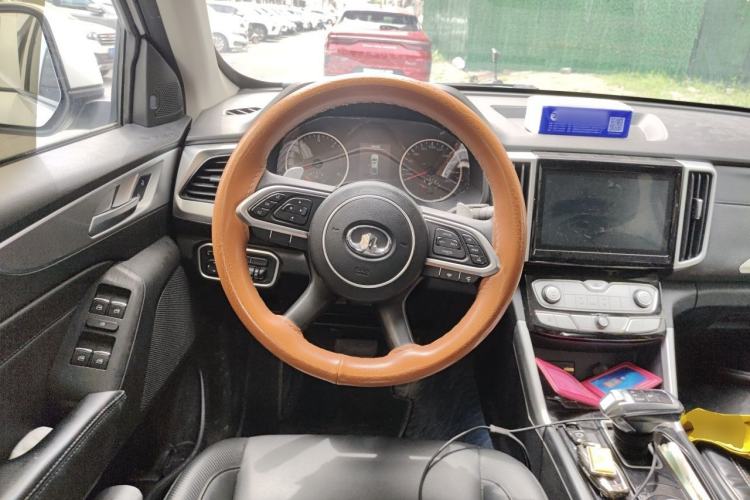 Used Great Wall Poer 2021 2.0T Commercial Version Automatic Diesel Two-Wheel Drive Elite Trim with Long Bed – GW4D20M Steering Wheel