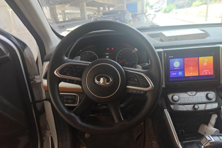 Used Great Wall Poer 2021 2.0T Commercial Version Automatic Diesel Two-Wheel Drive Elite Trim with Long Bed – GW4D20M Steering Wheel