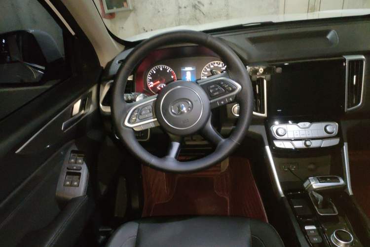 Used Great Wall Poer 2021 2.0T Commercial Version Automatic Diesel 4x4 Elite Long-Box GW4D20M Steering Wheel