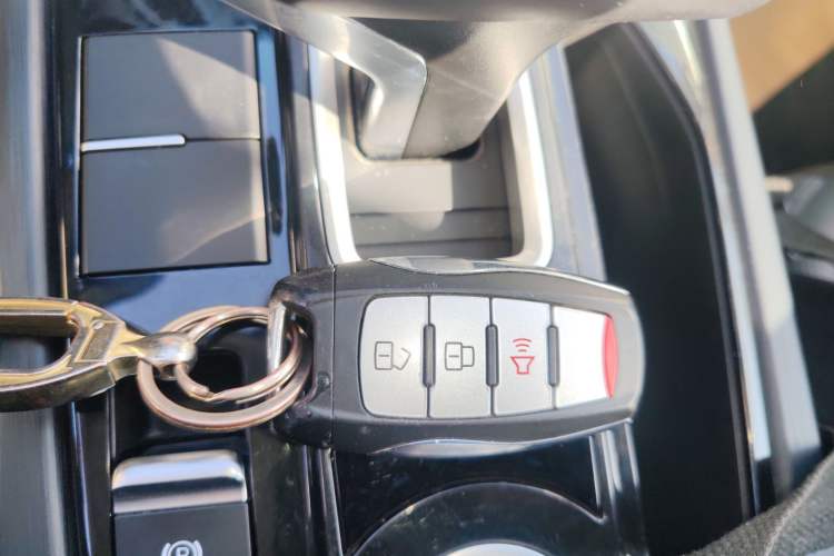 Used Great Wall Poer 2021 2.0T Commercial Version Automatic Diesel 4x4 Elite Long-Box GW4D20M Interior 1
