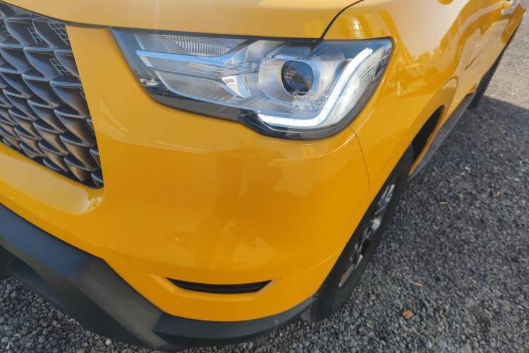 Used Great Wall Poer 2021 2.0T Commercial Version Automatic Diesel 4x4 Elite Long-Box GW4D20M Left Front Headlight