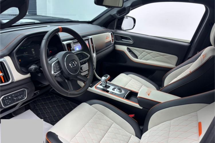 Used Great Wall Poer 2022 2.0T Black Bullet Special Edition GW4C20B Interior 3
