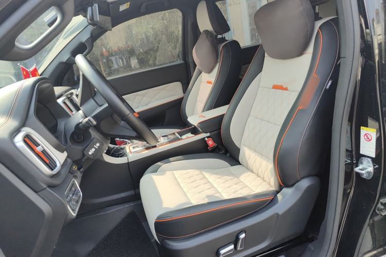 Used Great Wall Poer 2022 2.0T Black Bullet Special Edition GW4C20B Left Front Seat