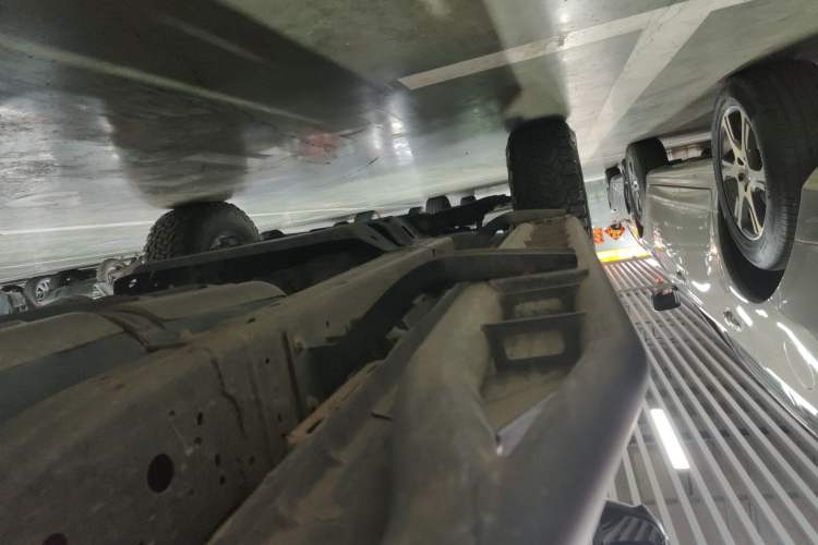 Used Great Wall Poer 2022 2.0T Black Bullet Special Edition GW4C20B Left Side Sill