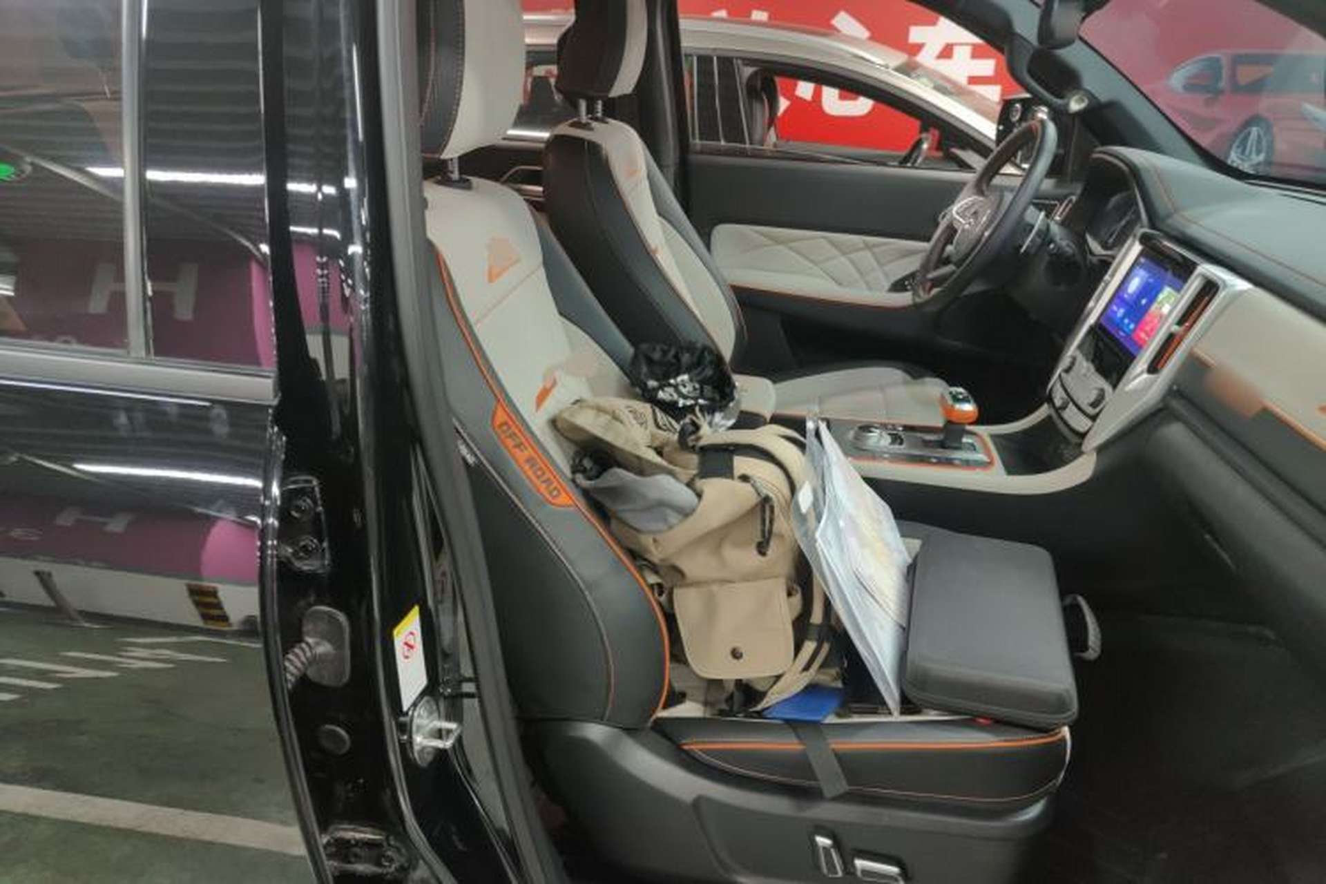Used Great Wall Poer 2022 2.0T Black Bullet Special Edition GW4C20B Right Front Seat