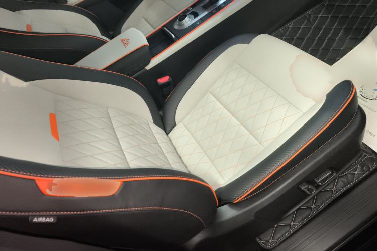 Used Great Wall Poer 2022 2.0T Black Bullet Special Edition GW4C20B Right Front Seat