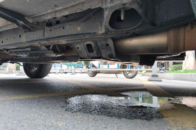Used Great Wall Poer 2023 2.0T Passenger Version Automatic Diesel 4x4 Comfort Trim – GW4D20M Chassis Front Right