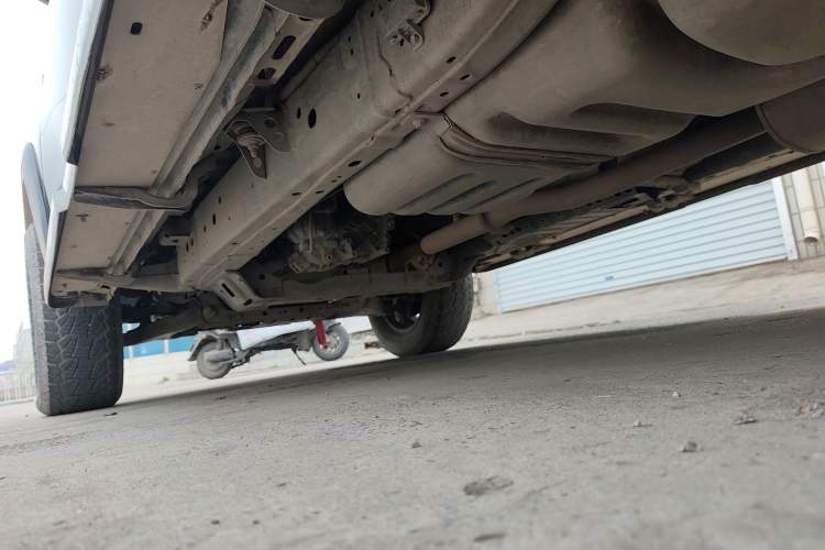 Used Great Wall Poer 2023 2.0T Passenger Version Automatic Diesel 4x4 Comfort Trim – GW4D20M Chassis Rear Left