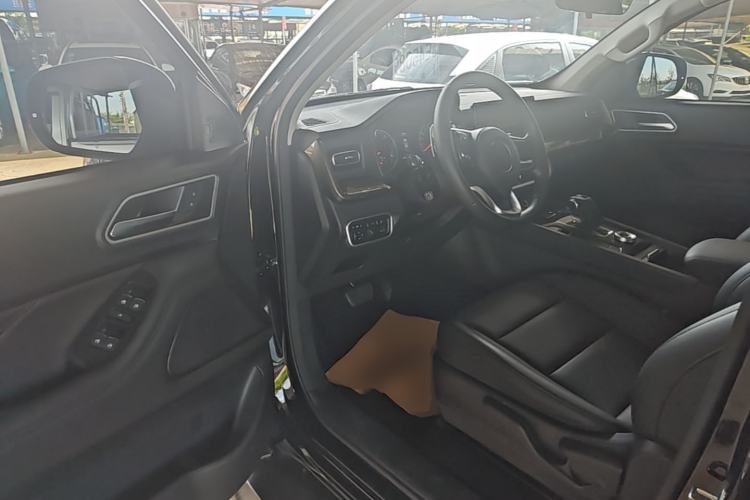 Used Great Wall Poer 2023 2.0T Commercial Version Automatic Diesel 4x4 Elite Long-Box GW4D20M Driver Seat