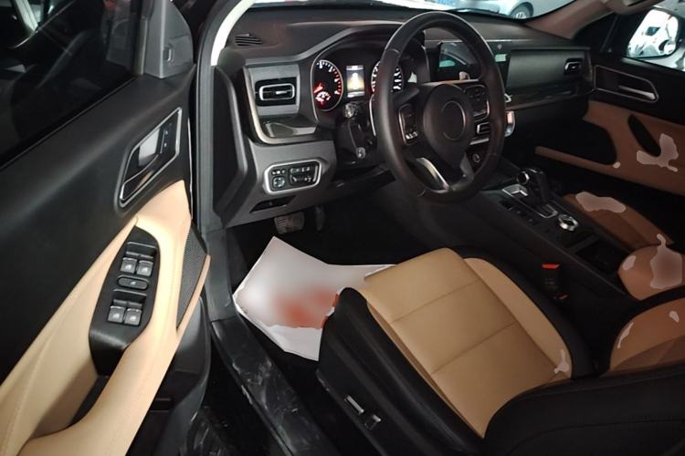 Used Great Wall Poer 2023 2.0T Commercial Version Automatic Diesel Two-Wheel Drive Navigation-Style Long Bed – GW4D20M Driver Seat