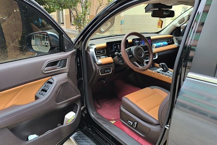 Used Great Wall Poer 2023 2.0T Luxury Automatic Gasoline 4x4 Version GW4C20B Driver Seat