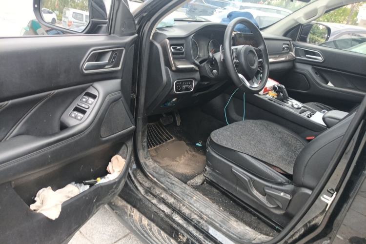 Used Great Wall Poer 2023 2.0T Commercial Version Automatic Diesel 4x4 Elite Long-Box GW4D20M Driver Seat