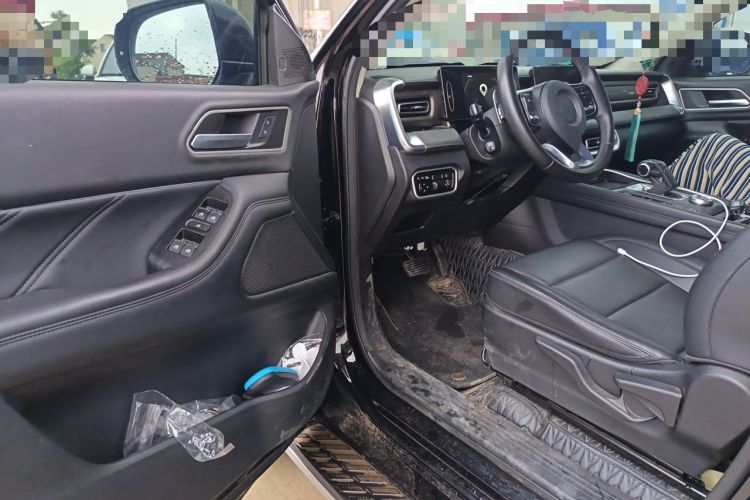 Used Great Wall Poer 2023 2.0T Passenger Version Automatic Gasoline Four-Wheel Drive Comfort Trim – GW4C20B Driver Seat