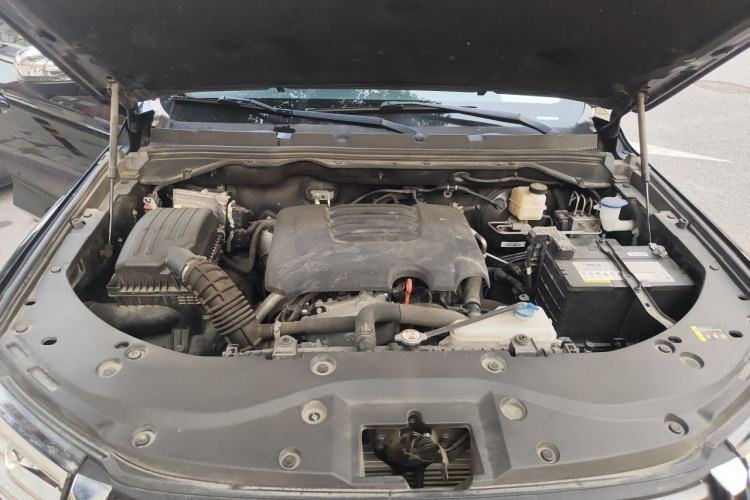 Used Great Wall Poer 2023 2.0T Passenger Version Automatic Gasoline 4x4 Sporty GW4C20B Engine Bay