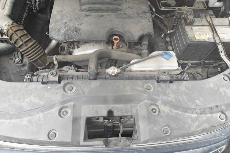 Used Great Wall Poer 2023 2.0T Passenger Version Automatic Gasoline Four-Wheel Drive Comfort Trim – GW4C20B Engine Bay