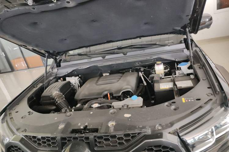 Used Great Wall Poer 2023 2.0T Dragon Bullet Edition Engine Bay