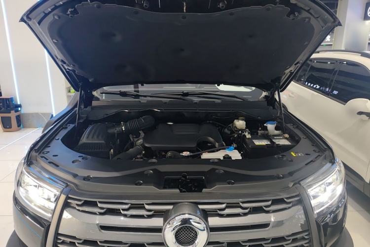 Used Great Wall Poer 2023 2.0T Off-Road Edition Automatic Diesel 4x4 Advanced Version Engine Bay