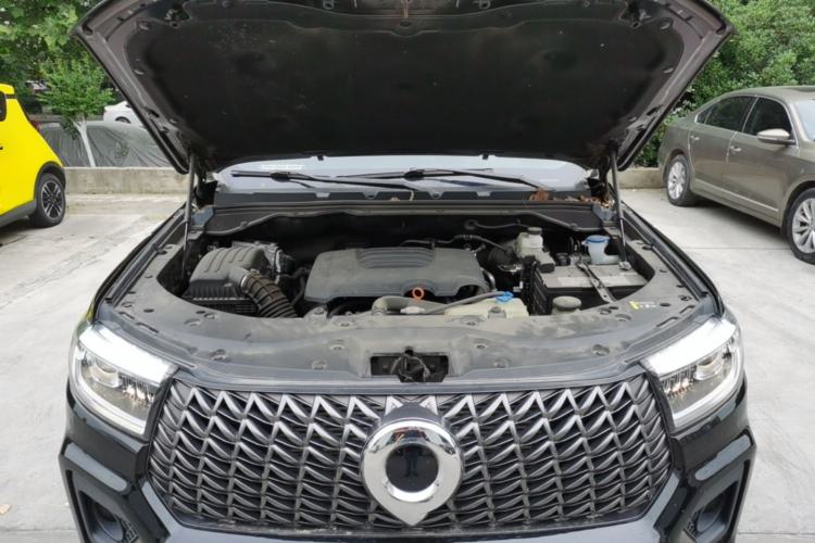 Used Great Wall Poer 2023 2.0T Commercial Version Automatic Gasoline Two-Wheel Drive Elite Trim with Long Bed – GW4C20B Engine Bay
