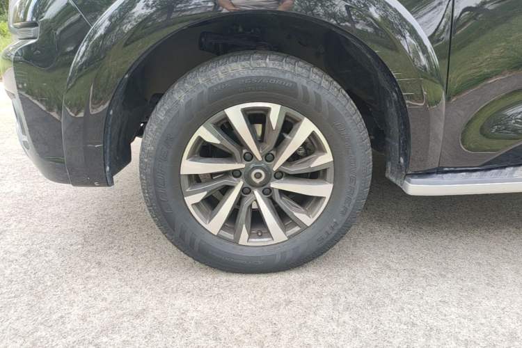 Used Great Wall Poer 2023 2.0T Passenger Version Automatic Diesel 4x4 Comfort Trim – GW4D20M Exterior 4