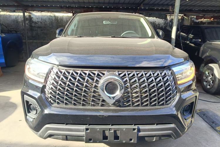 Used Great Wall Poer 2023 2.0T Commercial Version Automatic Diesel 4x4 Elite Long-Box GW4D20M Front