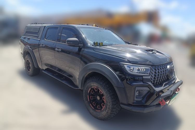 Used Great Wall Poer 2023 2.0T Commercial Version Automatic Diesel 4x4 Long Bed Business-Grade Model Front Right 45 Deg