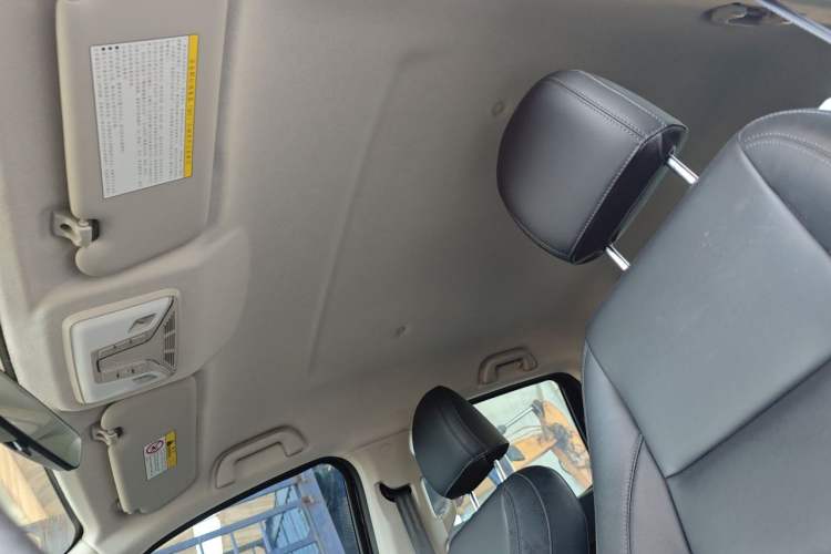 Used Great Wall Poer 2023 2.0T Commercial Version Manual Diesel 4x4 Elite Long-Box GW4D20M Headliner