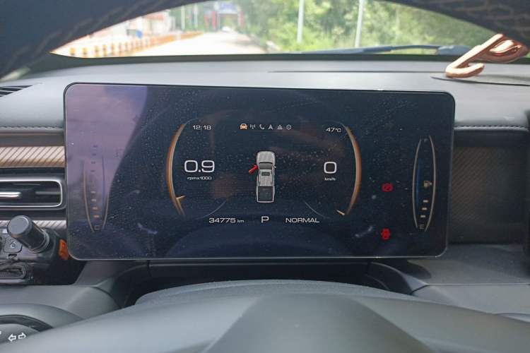 Used Great Wall Poer 2023 2.0T Passenger Version Automatic Gasoline Four-Wheel Drive Comfort Trim – GW4C20B Instrument Cluster