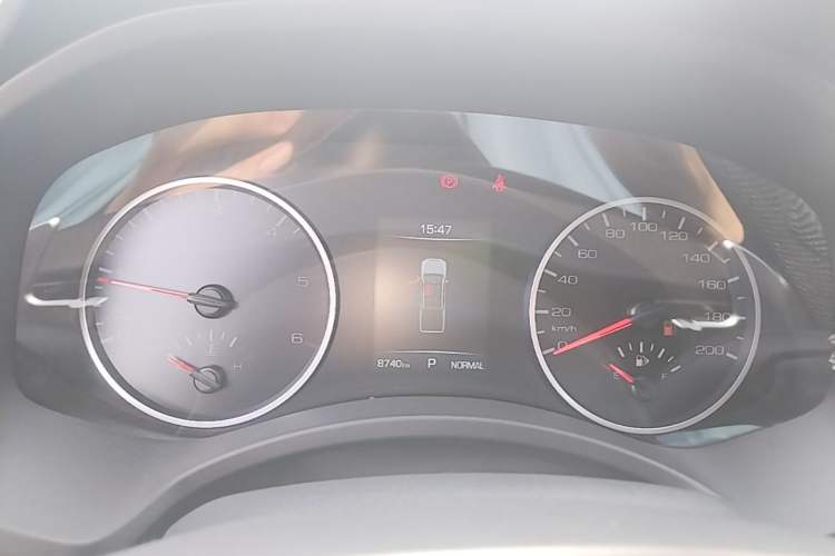 Used Great Wall Poer 2023 2.0T Commercial Version Automatic Diesel Two-Wheel Drive Elite Trim with Long Bed – GW4D20M Instrument Cluster