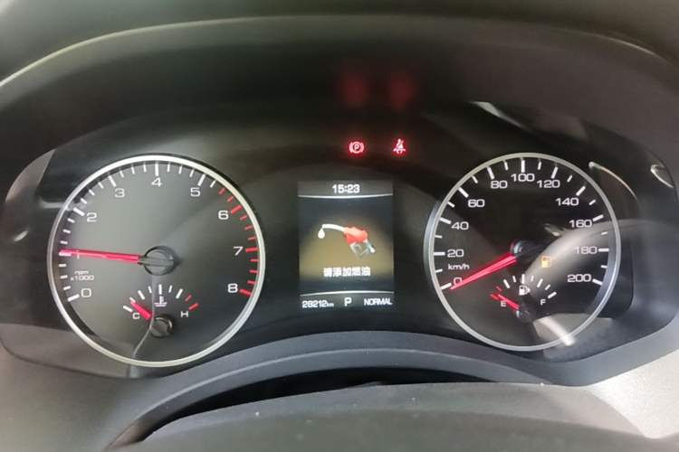 Used Great Wall Poer 2023 2.0T Commercial Version Automatic Gasoline Two-Wheel Drive Elite Trim with Long Bed – GW4C20B Instrument Cluster