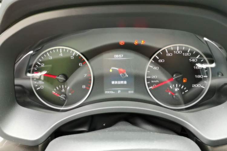 Used Great Wall Poer 2023 2.0T Commercial Version Automatic Gasoline Two-Wheel Drive Elite Trim with Long Bed – GW4C20B Instrument Cluster