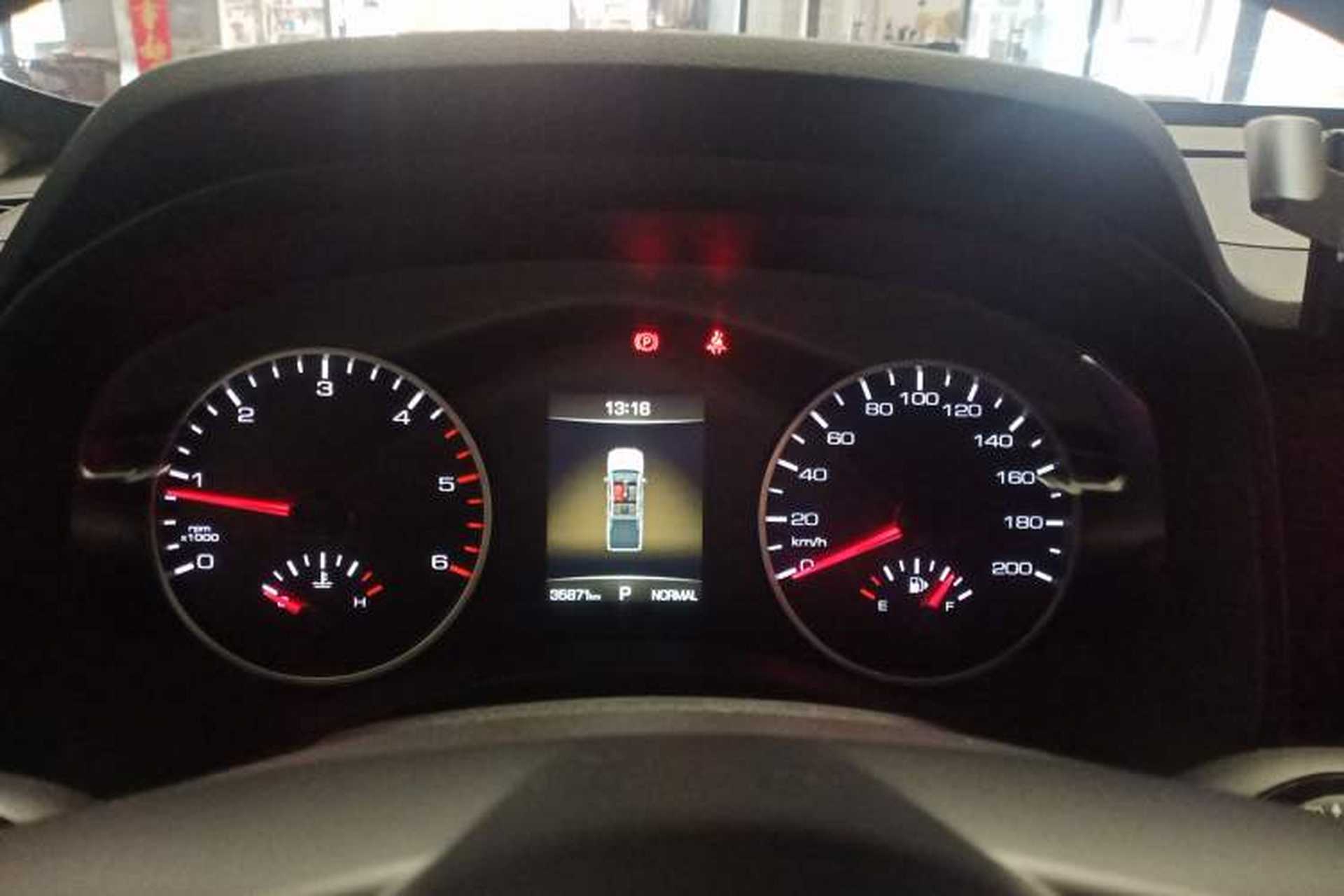 Used Great Wall Poer 2023 2.0T Commercial Version Automatic Diesel Two-Wheel Drive Elite Trim with Long Bed – GW4D20M Instrument Cluster