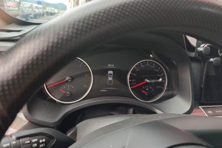 Used Great Wall Poer 2023 2.0T Commercial Version Automatic Diesel Two-Wheel Drive Elite Trim with Long Bed – GW4D20M Instrument Cluster