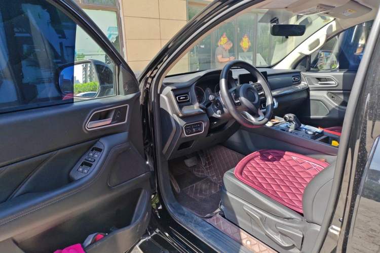 Used Great Wall Poer 2023 2.0T Commercial Version Automatic Diesel 4x4 Elite Long-Box GW4D20M Interior 3