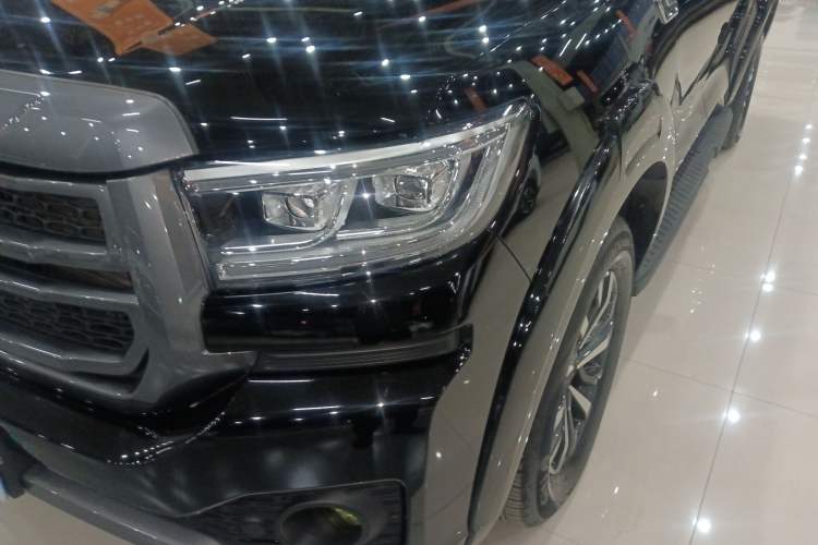 Used Great Wall Poer 2023 2.0T Passenger Version Automatic Gasoline Four-Wheel Drive Comfort Trim – GW4C20B Left Front Headlight