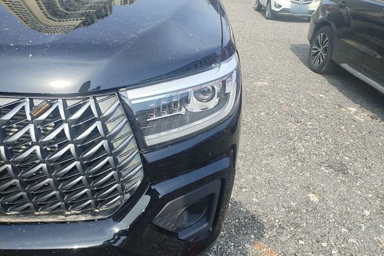 Used Great Wall Poer 2023 2.0T Commercial Version Automatic Diesel Two-Wheel Drive Elite Trim with Long Bed – GW4D20M Left Front Headlight