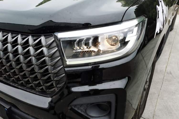 Used Great Wall Poer 2023 2.0T Commercial Version Automatic Gasoline Two-Wheel Drive Elite Trim with Long Bed – GW4C20B Left Front Headlight