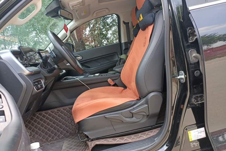 Used Great Wall Poer 2023 2.0T Passenger Version Automatic Gasoline Four-Wheel Drive Comfort Trim – GW4C20B Left Front Seat