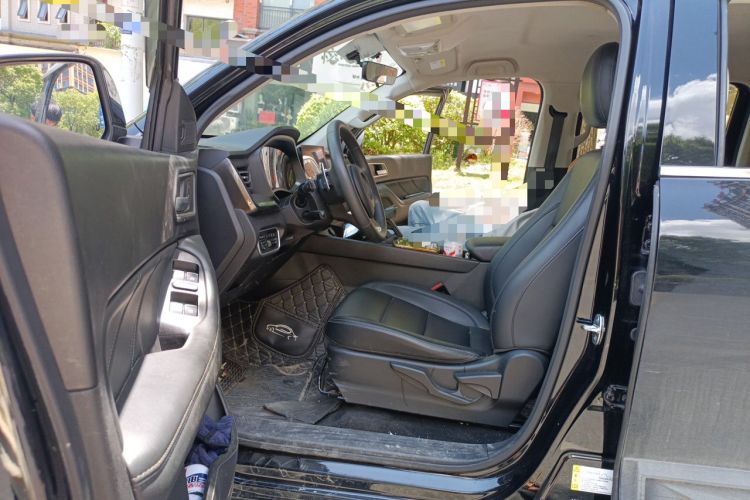 Used Great Wall Poer 2023 2.0T Commercial Version Automatic Diesel 4x4 Long Bed Business-Grade Model Left Front Seat