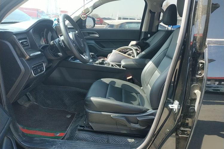 Used Great Wall Poer 2023 2.0T Commercial Version Automatic Diesel 4x4 Elite Long-Box GW4D20M Left Front Seat