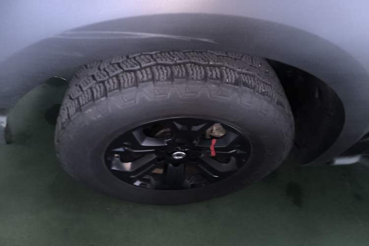 Used Great Wall Poer 2023 2.0T Off-Road Edition Automatic Gasoline Four-Wheel Drive – High-End Version Left Front Wheel Hub