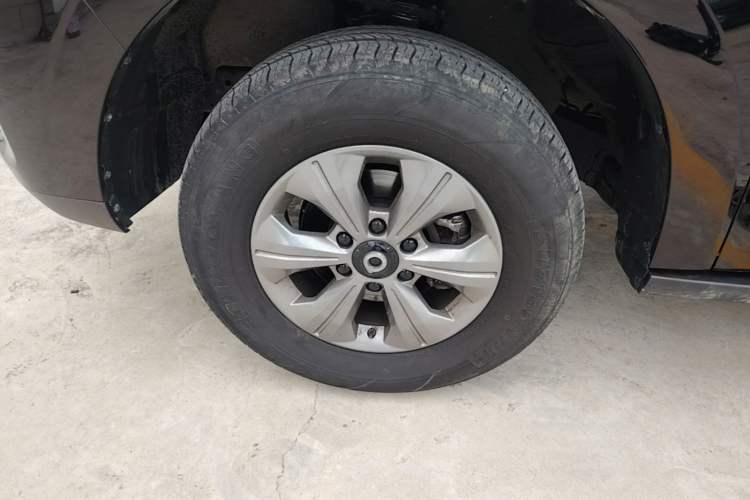 Used Great Wall Poer 2023 2.0T Commercial Version Automatic Gasoline Two-Wheel Drive Elite Trim with Long Bed – GW4C20B Left Front Wheel Hub