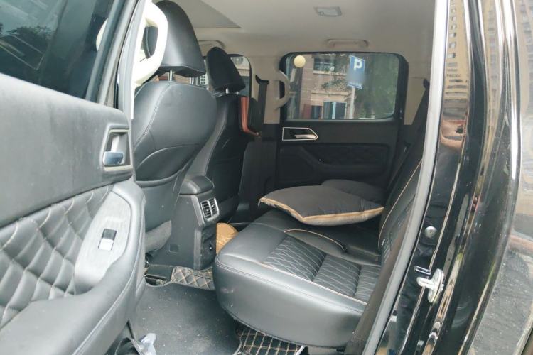 Used Great Wall Poer 2023 2.0T Passenger Version Automatic Diesel 4x4 Comfort Trim – GW4D20M Left Rear Seat
