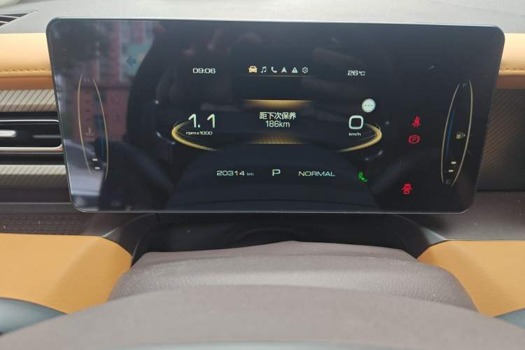 Used Great Wall Poer 2023 2.0T Luxury Automatic Gasoline 4x4 Version GW4C20B Odometer Close Up